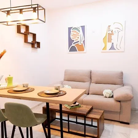 La Gloria Apartment *